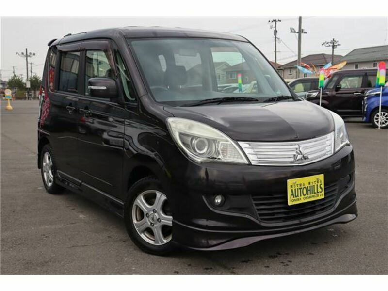 MITSUBISHI　DELICA D2