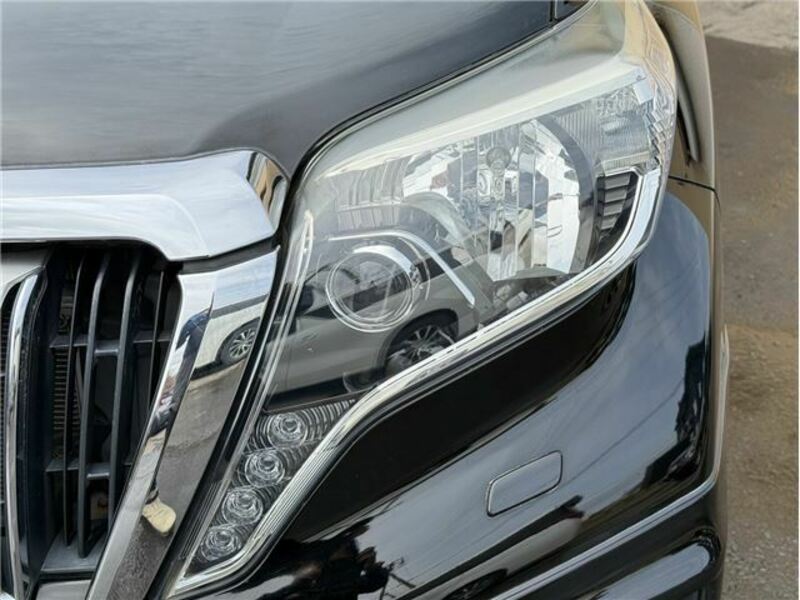 LAND CRUISER PRADO-4