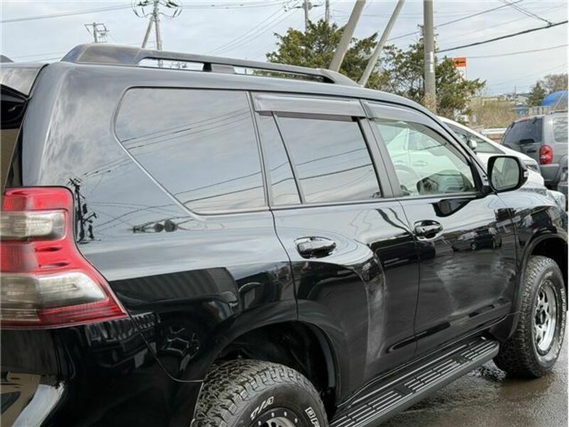 LAND CRUISER PRADO-6