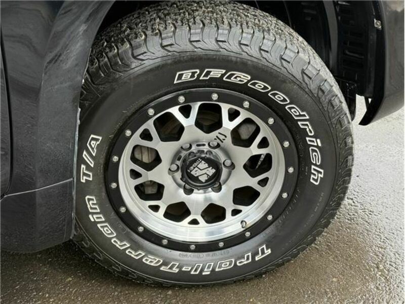 LAND CRUISER PRADO-16