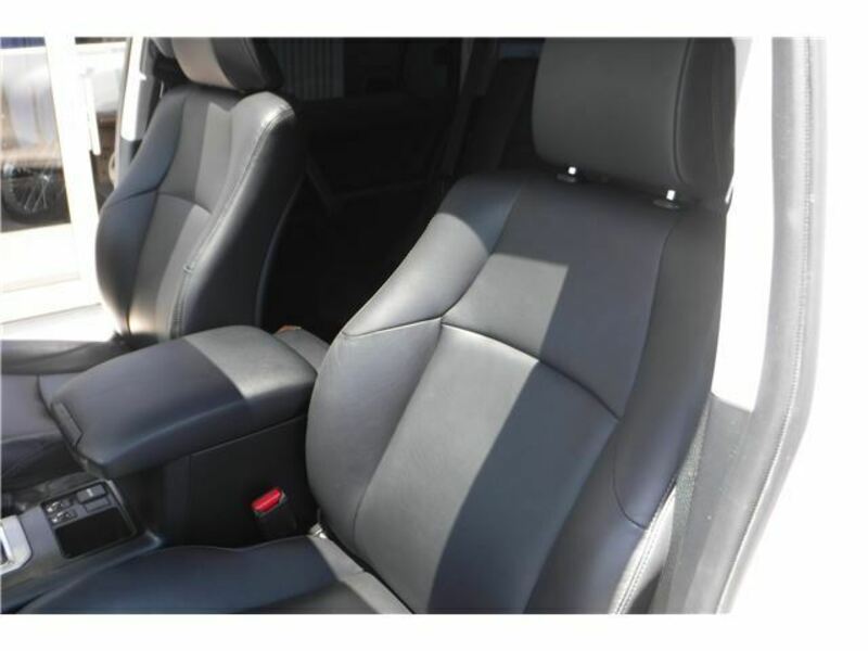 LAND CRUISER PRADO-40