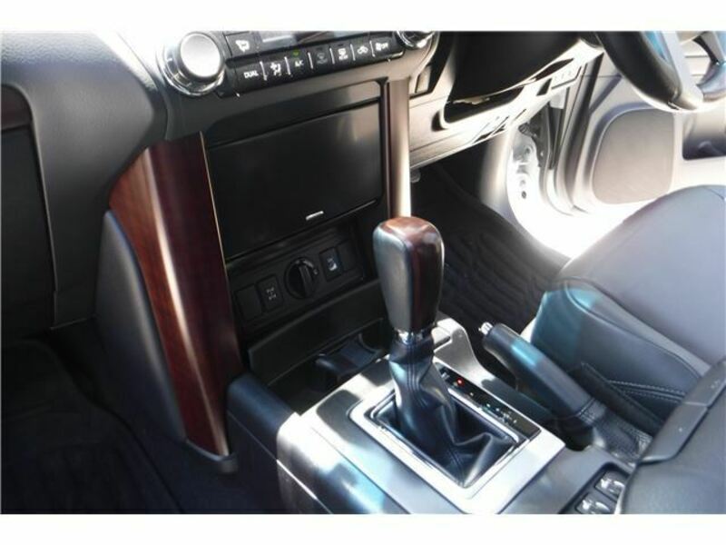 LAND CRUISER PRADO-42