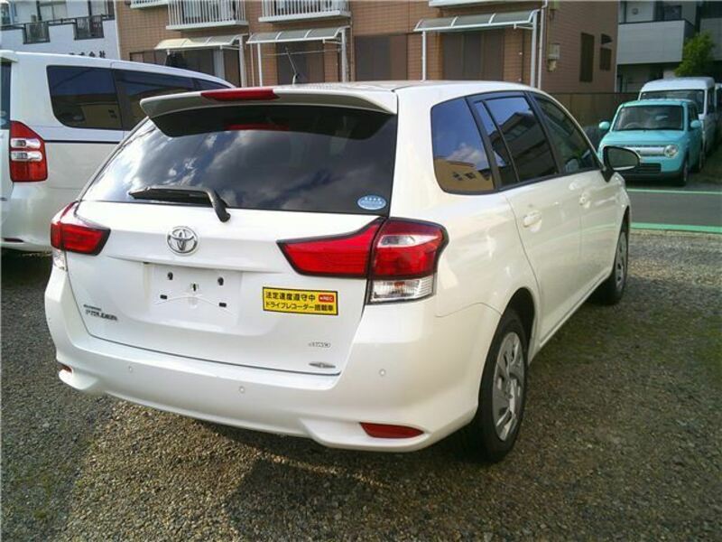 COROLLA FIELDER-3