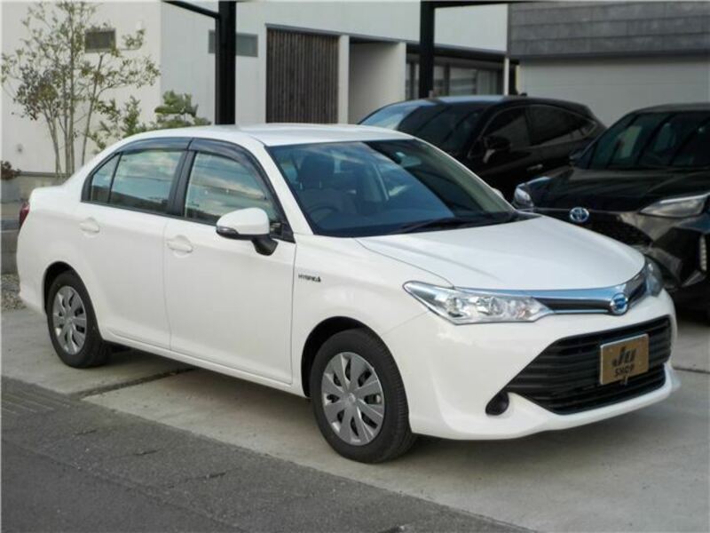 COROLLA AXIO-3