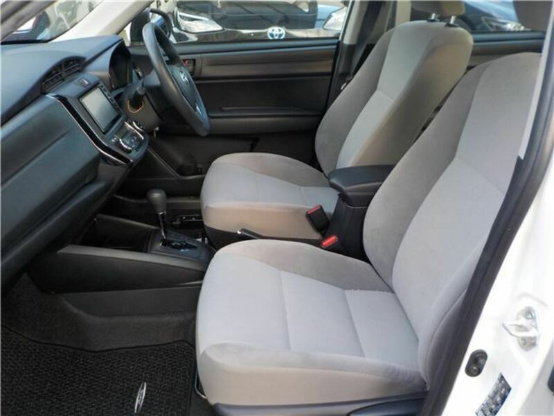 COROLLA AXIO-10