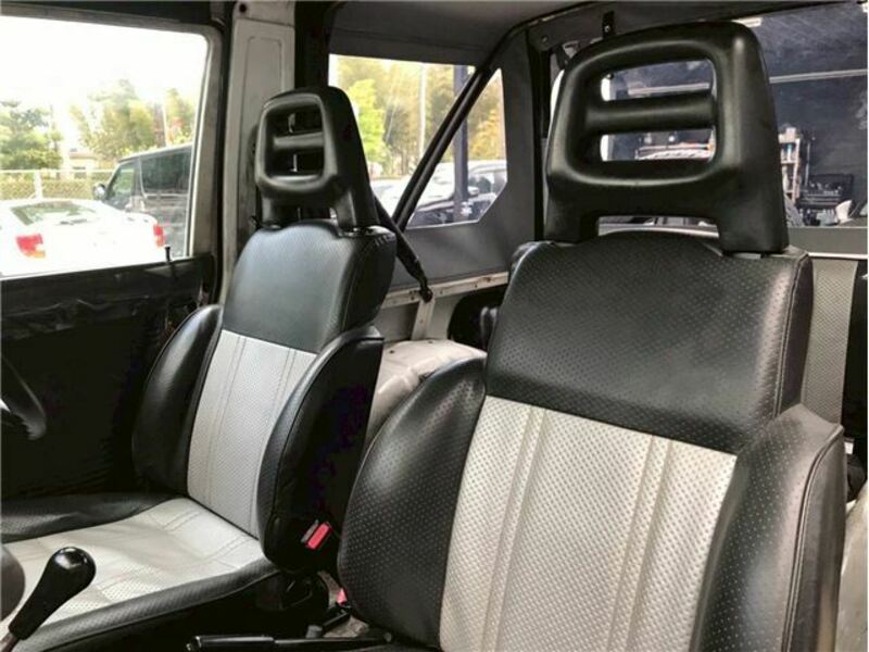 JIMNY-28