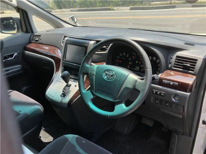 VELLFIRE-2
