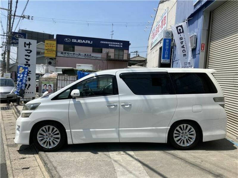 VELLFIRE-11