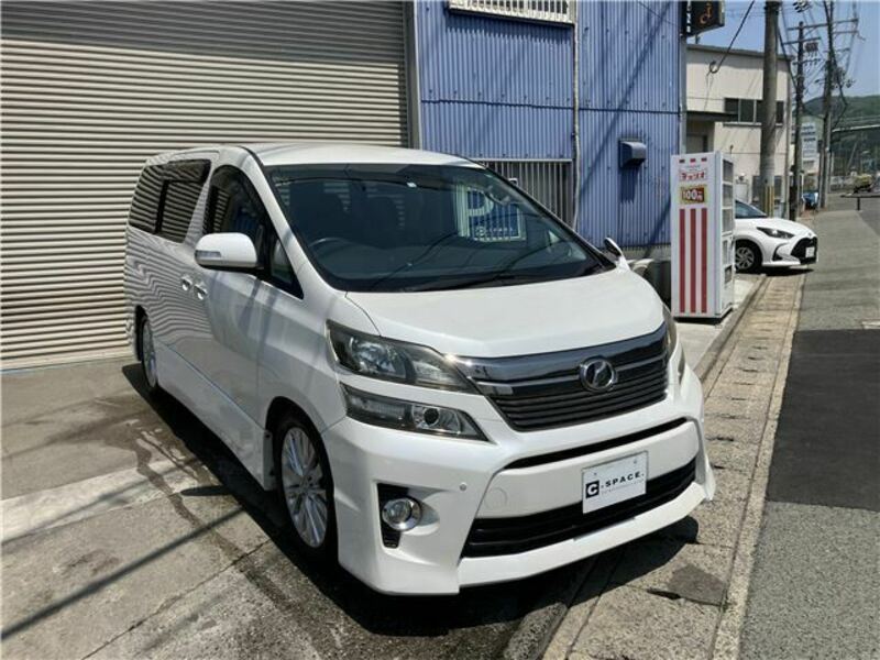 VELLFIRE-12