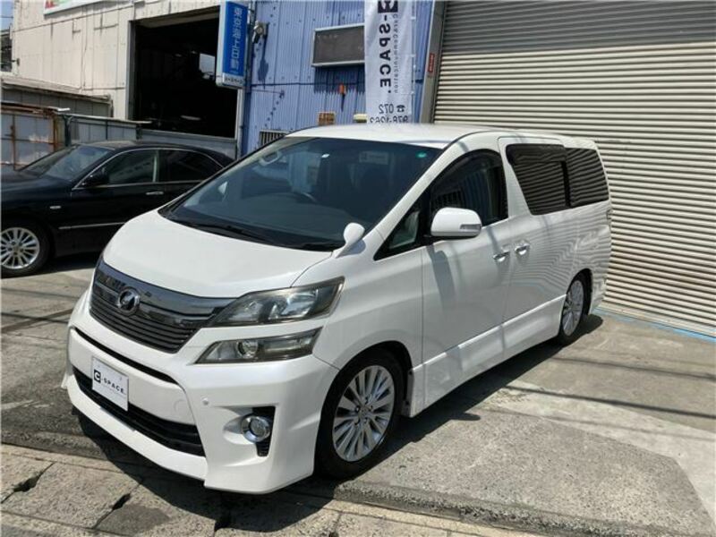 VELLFIRE-14