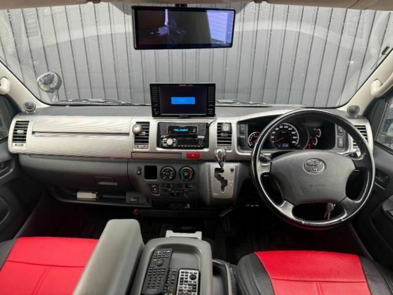 HIACE VAN-2