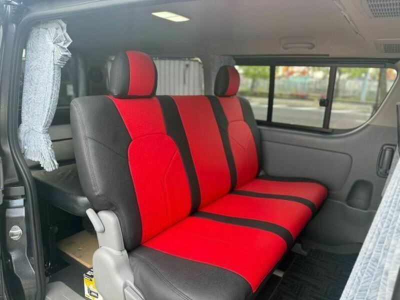 HIACE VAN-7