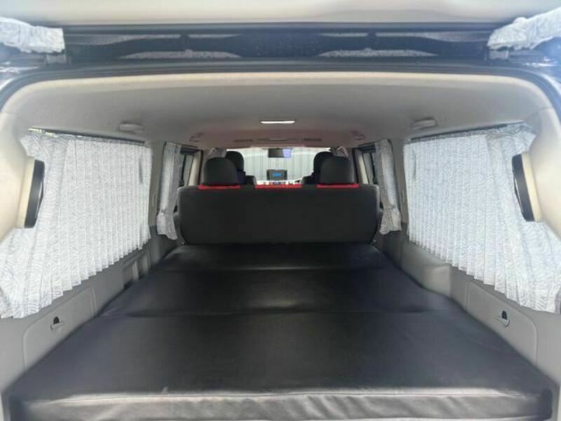 HIACE VAN-14