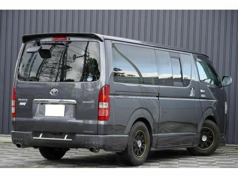 HIACE VAN-48