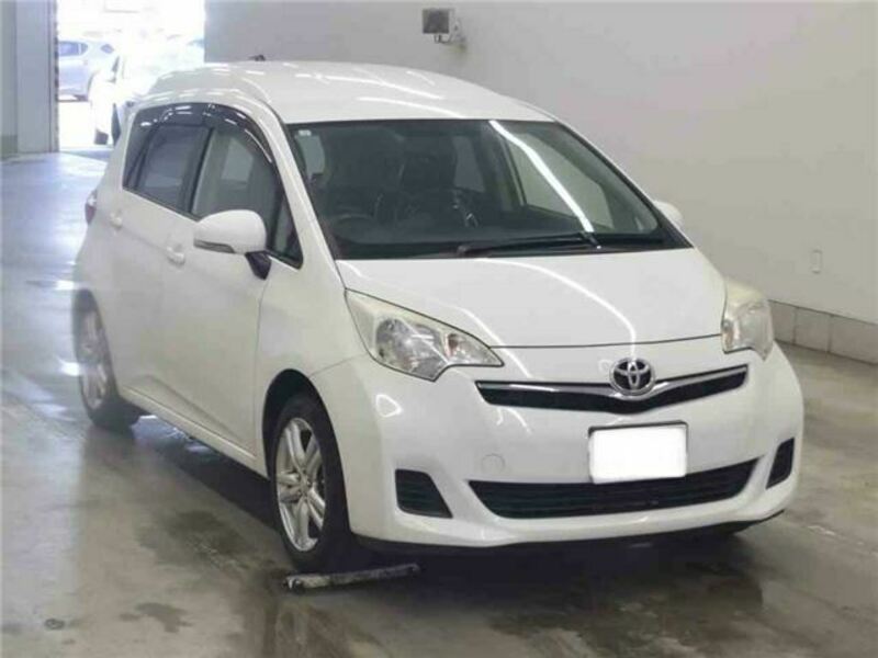 TOYOTA　RACTIS