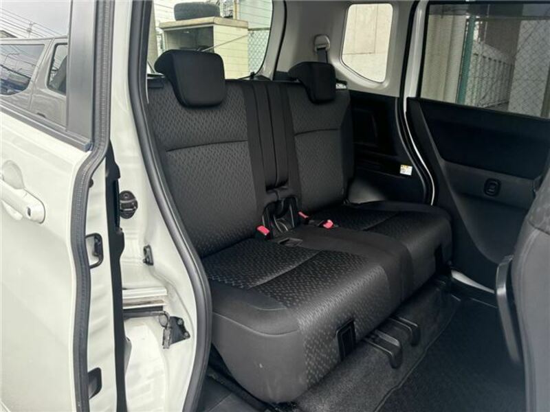 DELICA D2