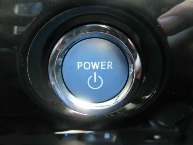 PRIUS PHV-26