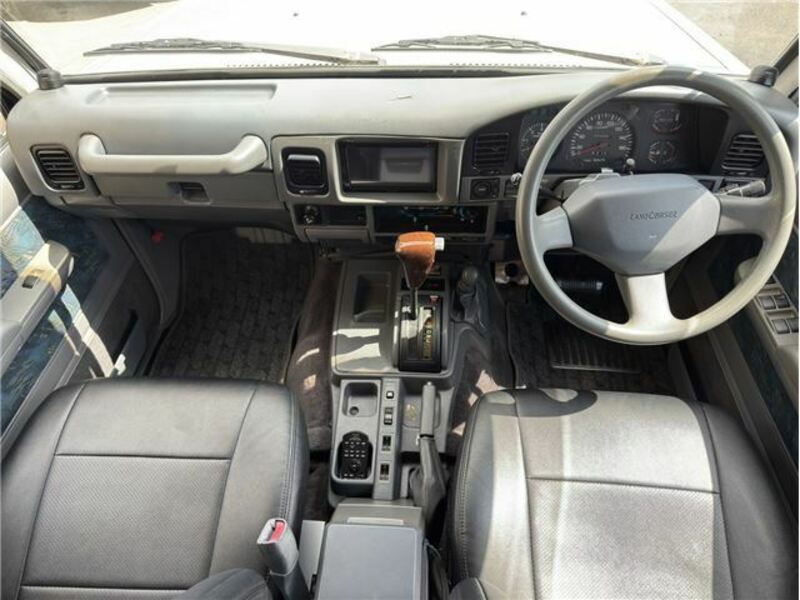 LAND CRUISER PRADO-2