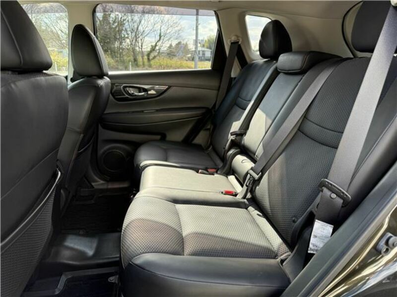 X-TRAIL-11