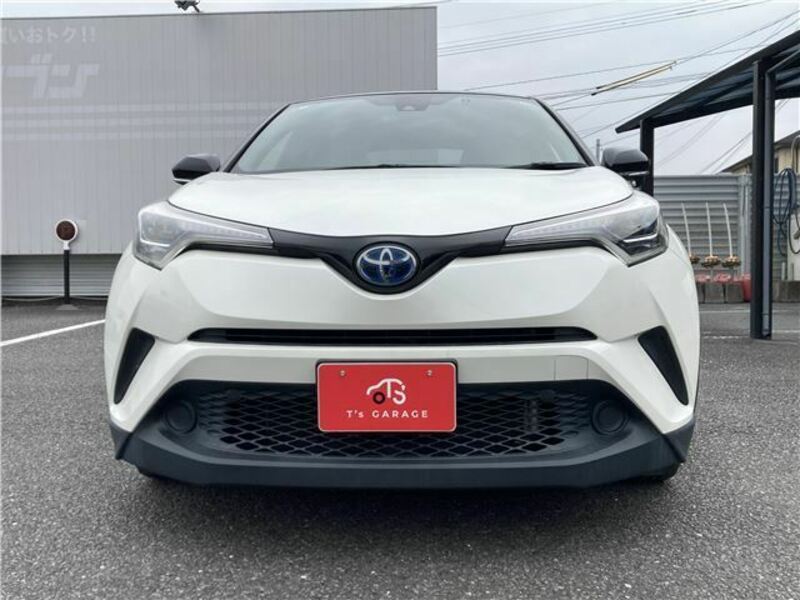 C-HR-4