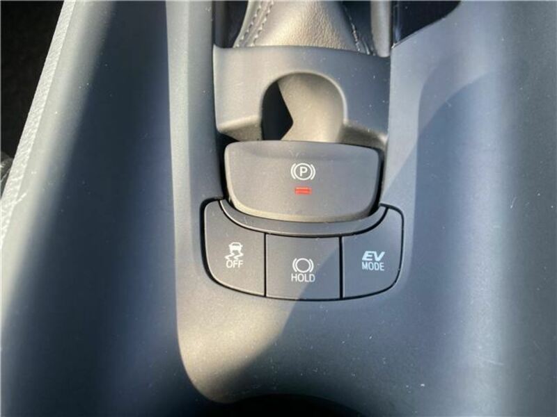C-HR-13