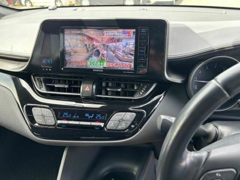 C-HR-2