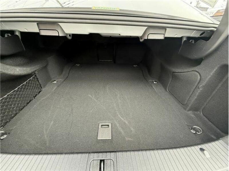 E-CLASS-37