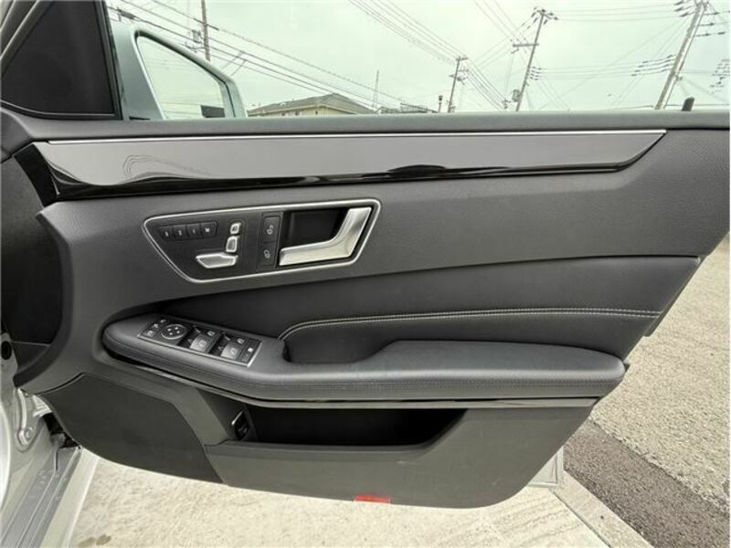 E-CLASS-46