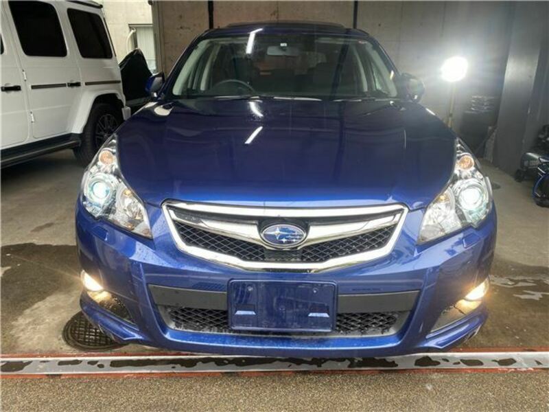 SUBARU　LEGACY