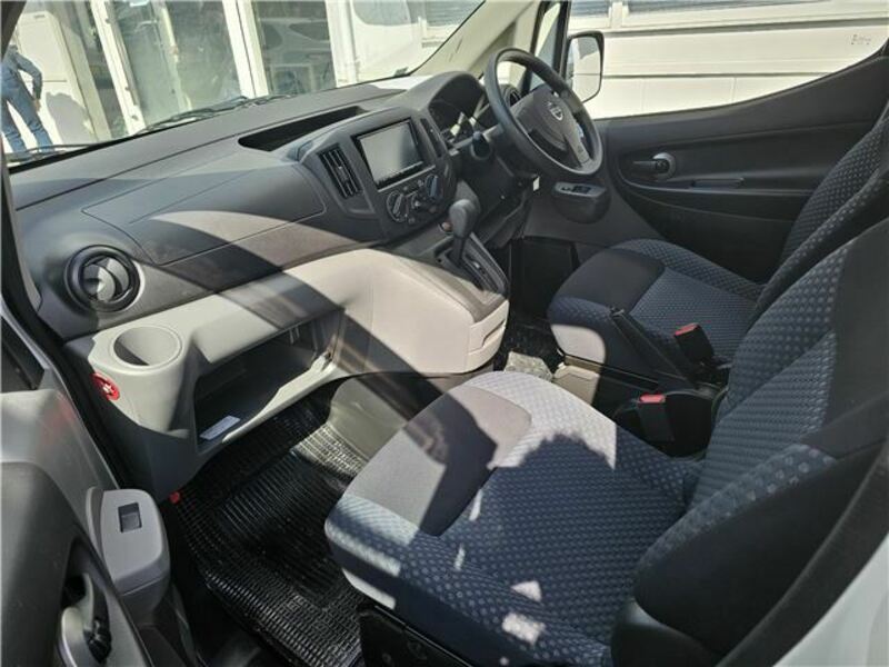 NV200 VANETTE-6