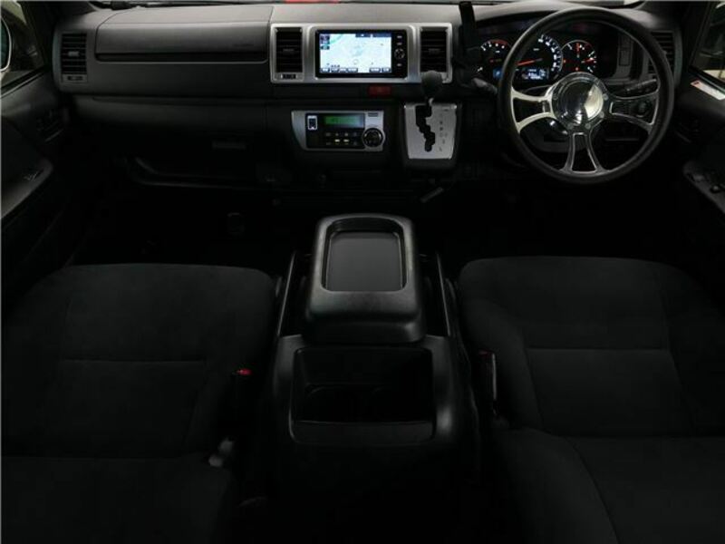HIACE VAN-2