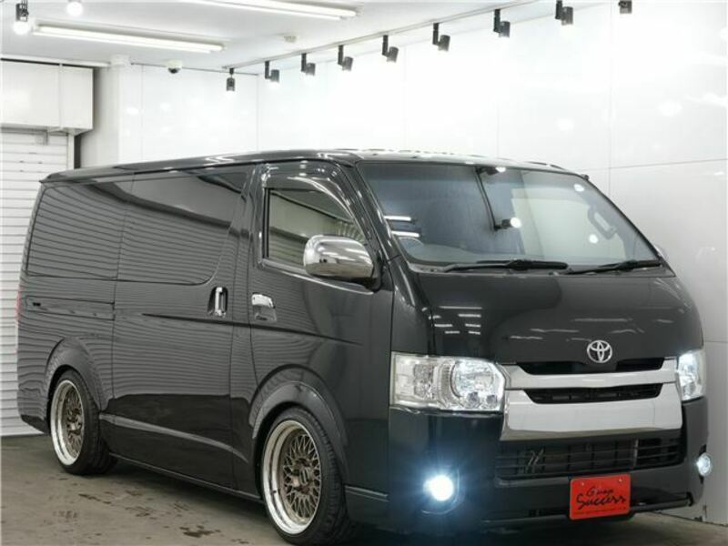 HIACE VAN-12