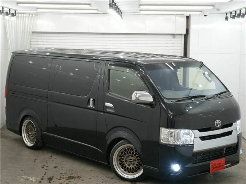 HIACE VAN-23