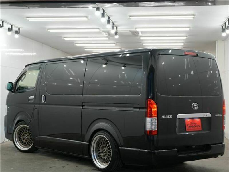 HIACE VAN-25