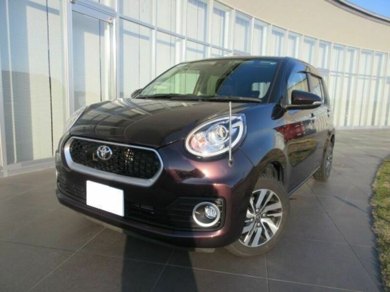 TOYOTA　PASSO