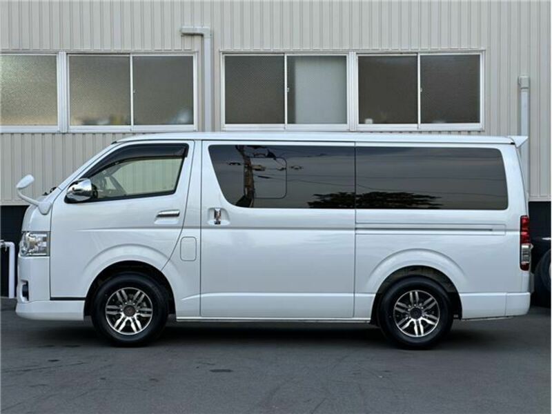 HIACE VAN-7