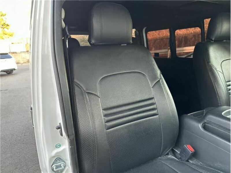HIACE VAN-10