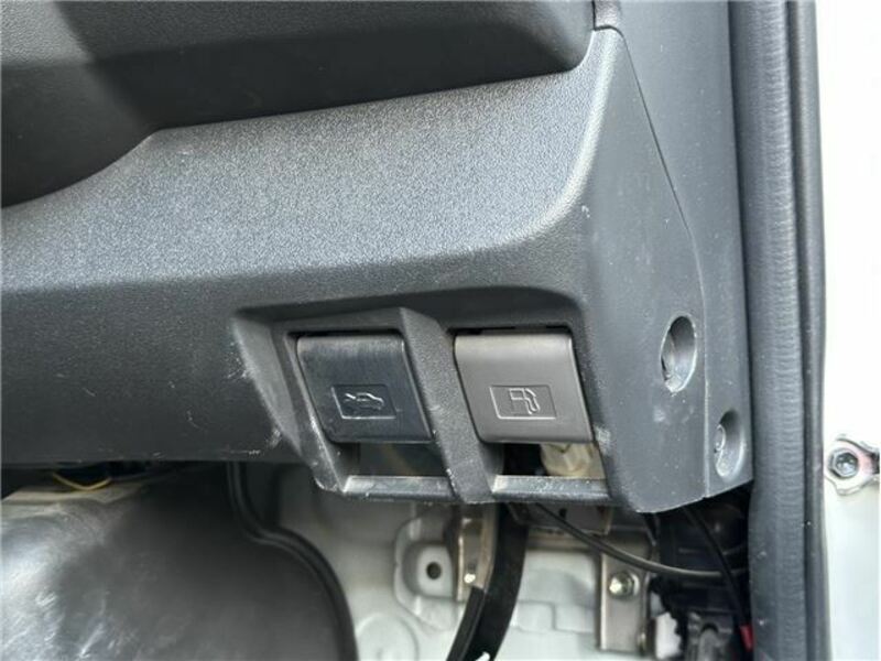 HIACE VAN-33