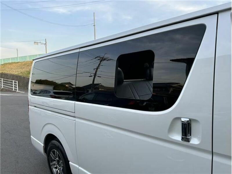 HIACE VAN-43