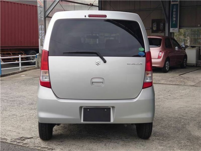WAGON R-14