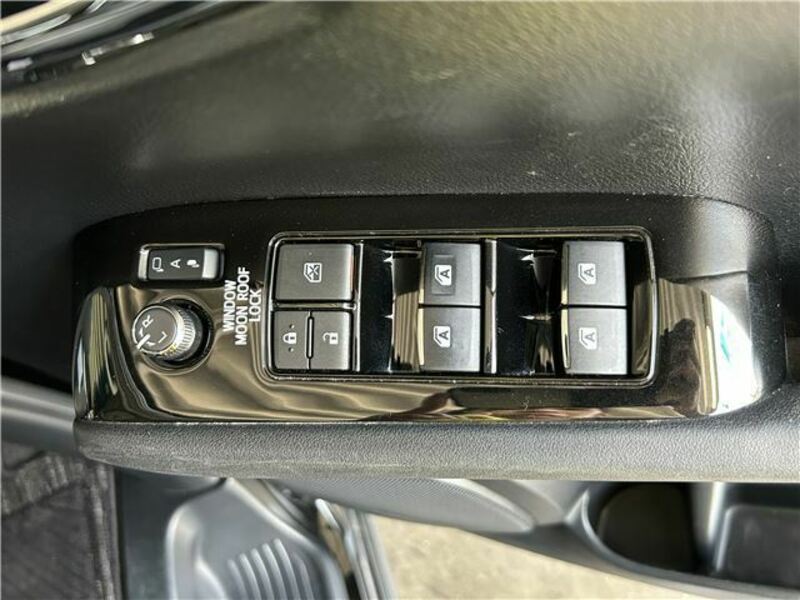 ALPHARD-23