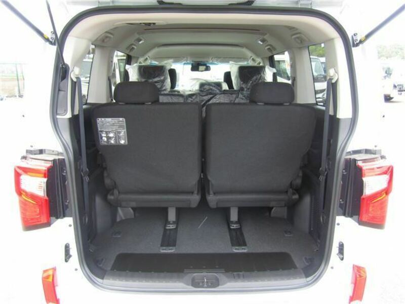 DELICA D5