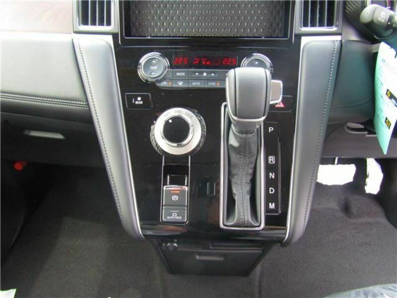 DELICA D5