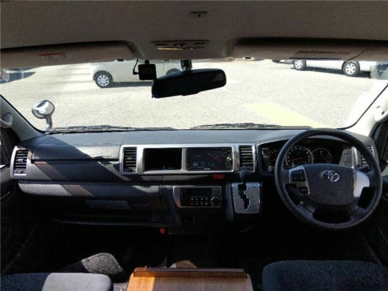 HIACE VAN-2