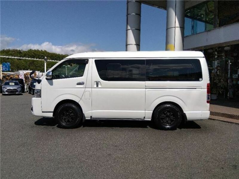 HIACE VAN-4