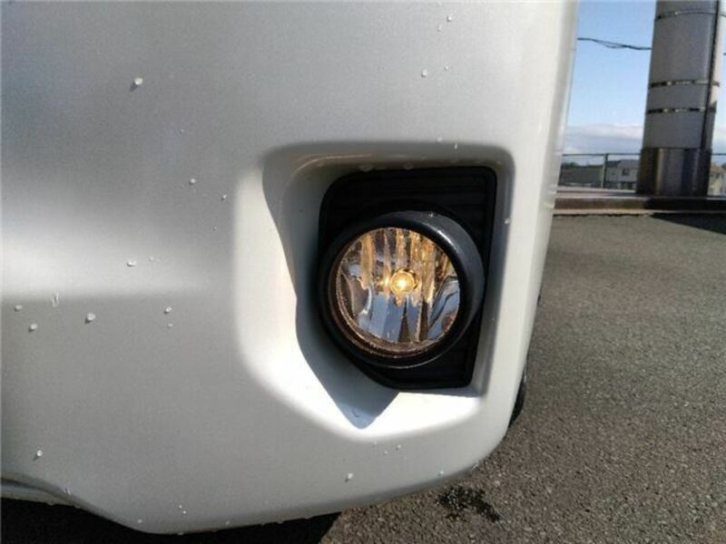 HIACE VAN-11