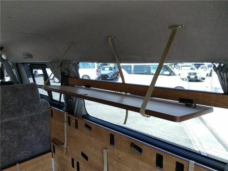 HIACE VAN-43