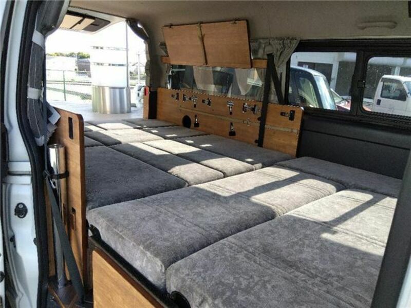 HIACE VAN-45