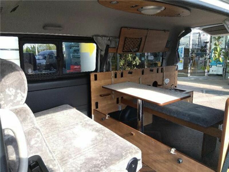 HIACE VAN-47