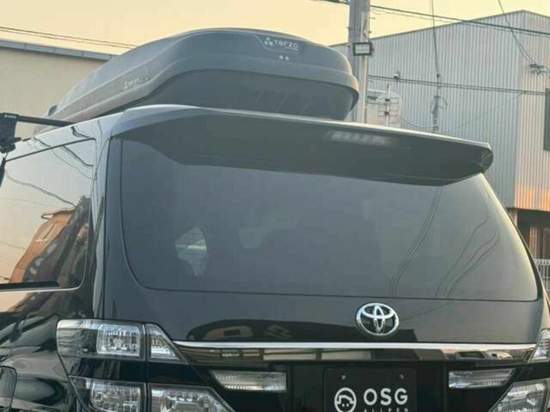 VELLFIRE-7